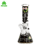 The new Glowing in Dark series from Grace Glass Bong is made of high quality borosilicate glass, formed in the shape of a beaker.